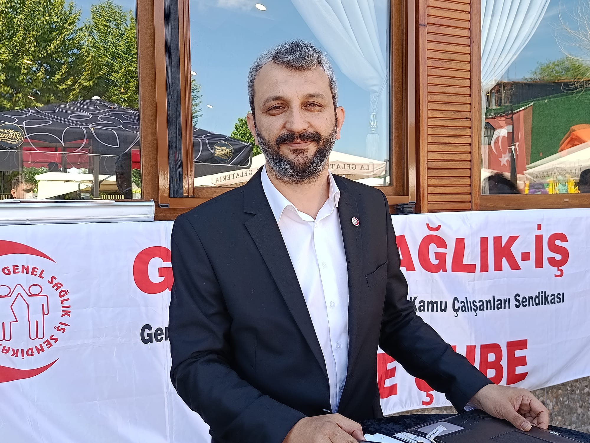Genel Sağlık-İş Sendikası Edirne Şubesi, geleneksel dayanışma kahvaltısını gerçekleştirirken aynı zamanda Olağan Seçimli Genel Kurulu’nu da gerçekleştirildi. 